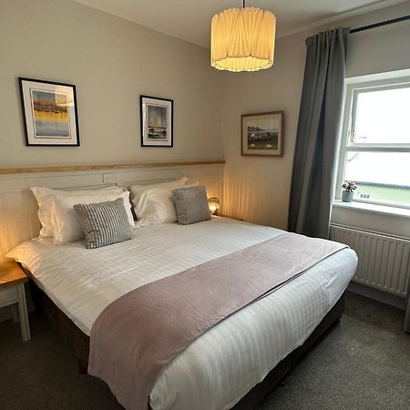 Eldon'S Bed & Breakfast Раундстоун Экстерьер фото